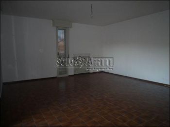 Appartamento con terrazzo e garage Via covignano