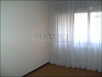 Casa arredata con posto auto Tiburtina-colli aniene