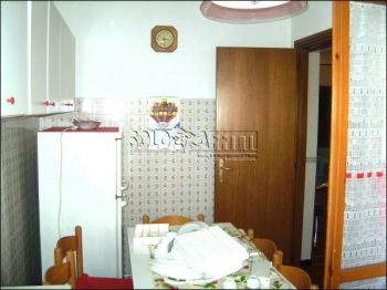 Casa arredata con posto auto Tiburtina-colli aniene
