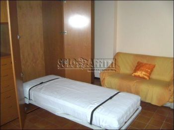 Casa arredata con posto auto Tiburtina-colli aniene