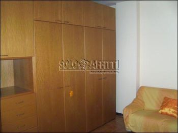 Casa arredata con posto auto Tiburtina-colli aniene