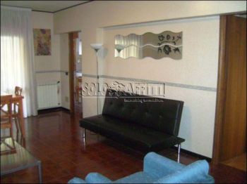 Casa arredata con posto auto Tiburtina-colli aniene