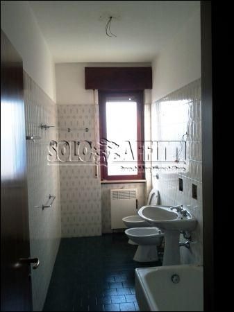 Casa con garage e balcone Cusano Milanino