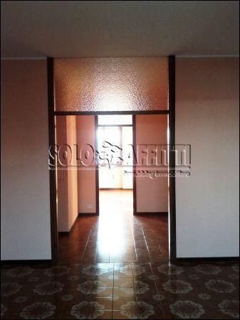 Casa con garage e balcone Cusano Milanino