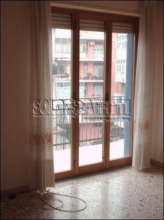 Casa con balcone Gramsci