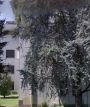 Monolocale arredato con balcone Crema