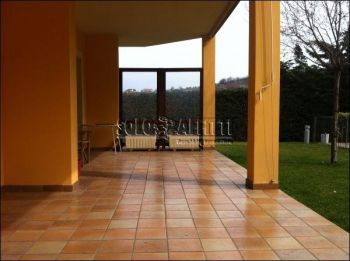 Villa arredata con posto auto Montesilvano