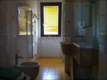 Villa arredata con posto auto Montesilvano