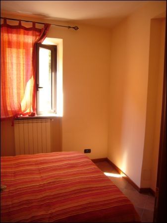 Casa arredata con posto auto Appio latino, appia nuova, appio pignatelli, capannelle