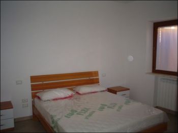 Appartamento arredato con posto auto