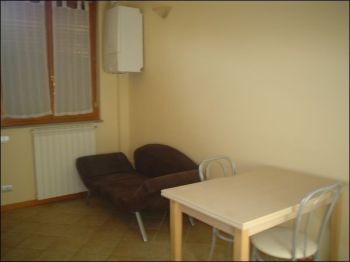 Appartamento arredato con posto auto