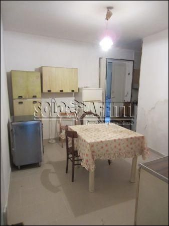 Appartamento arredato Pendino