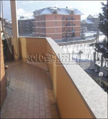 Casa arredata con balcone Reg. pallin