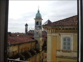 Trilocale con balcone Biella