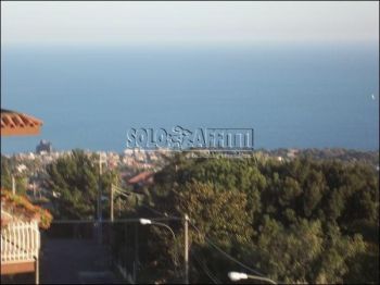 Appartamento con balcone e garage San Gregorio Di Catania