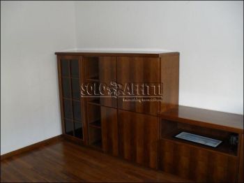 Casa arredata con balcone Zona via pace