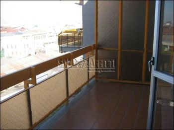 Appartamento con balcone e garage Libert�