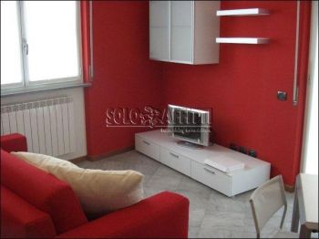 Monolocale con balcone e posto auto