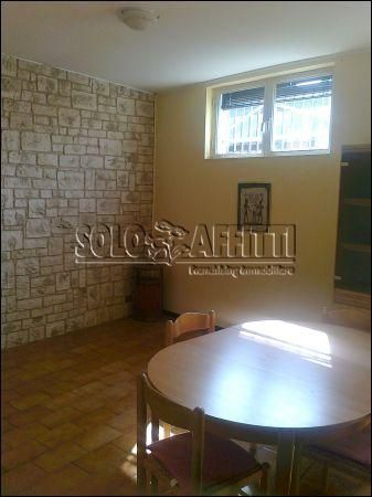 Casa arredata con posto auto Osio Sotto