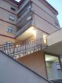 Trilocale arredato con balcone Velletri