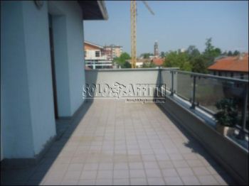 Appartamento con terrazzo e garage San martino