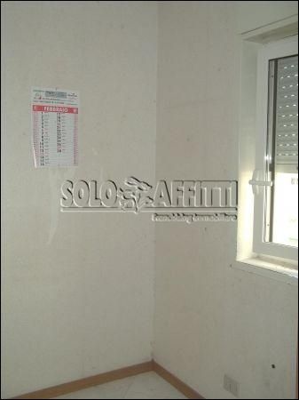 Casa con balcone e garage Via galermo