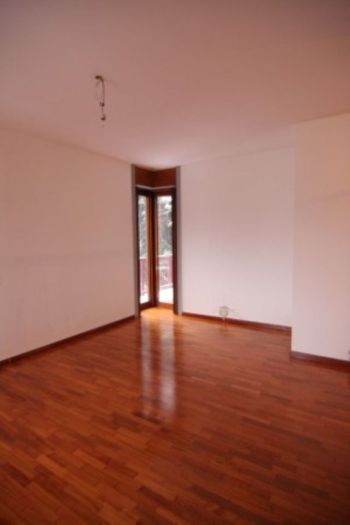 Appartamento arredato con balcone Lotto, novara, s. siro, rembrandt - Altre fotografie