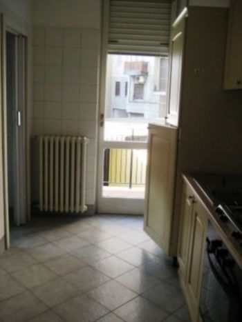 Bilocale arredato con balcone Lotto, novara, s. siro, rembrandt - Altre fotografie