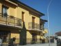 Casa con balcone Canegrate