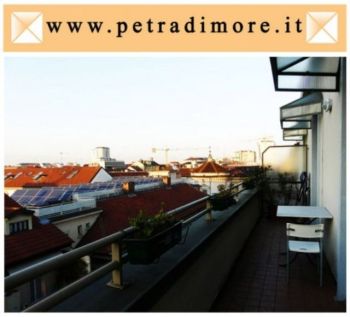 Appartamento arredato con terrazzo Centro - Altre fotografie