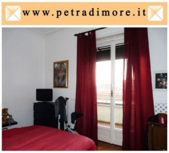 Appartamento arredato con terrazzo Centro - Altre fotografie