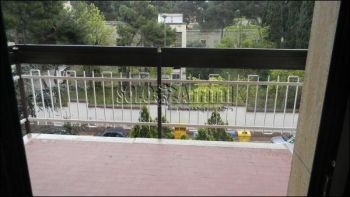 Appartamento con balcone e garage Poggiofranco