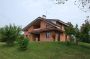 Villa con garage e giardino Front