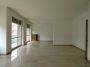 Appartamento con garage e balcone Garibaldi,