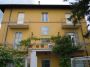 Appartamento con posto auto e balcone