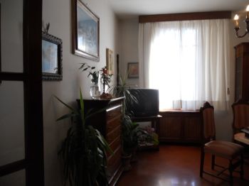 Casa con balcone Firenze