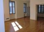 Trilocale con balcone e aria condizionata