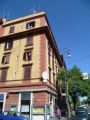 Trilocale da ristrutturare arredato