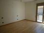 Appartamento con posto auto e balcone