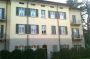 Casa con giardino e posto auto Como