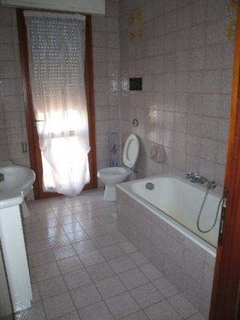 Villa con posto auto e terrazzo Caselle