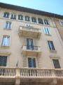 Casa arredata con balcone De angeli, vercelli,