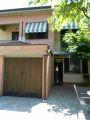 Villa a schiera arredata con garage