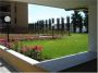 Casa con balcone e garage Como
