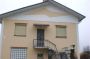 Appartamento con balcone e posto auto