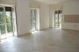 Appartamento con garage e balcone Quarto