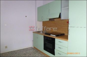 Casa arredata con balcone Centro citt�