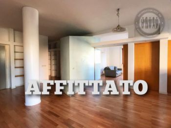 Imagen Appartamento arredato con terrazzo Trieste , salario