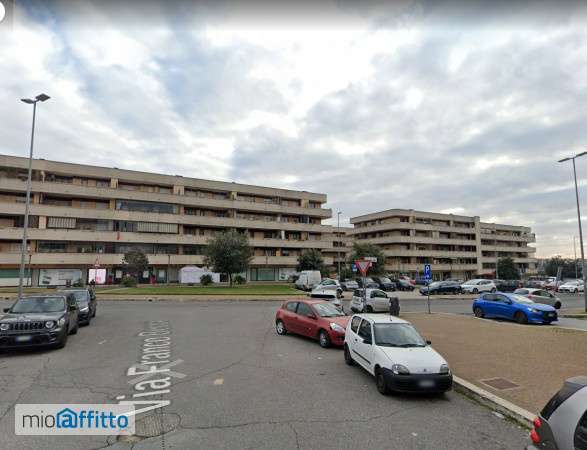 Bilocale arredato con terrazzo Trieste , salario