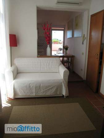 Appartamento arredato con terrazzo S.giovanni, esquilino, san lorenzo